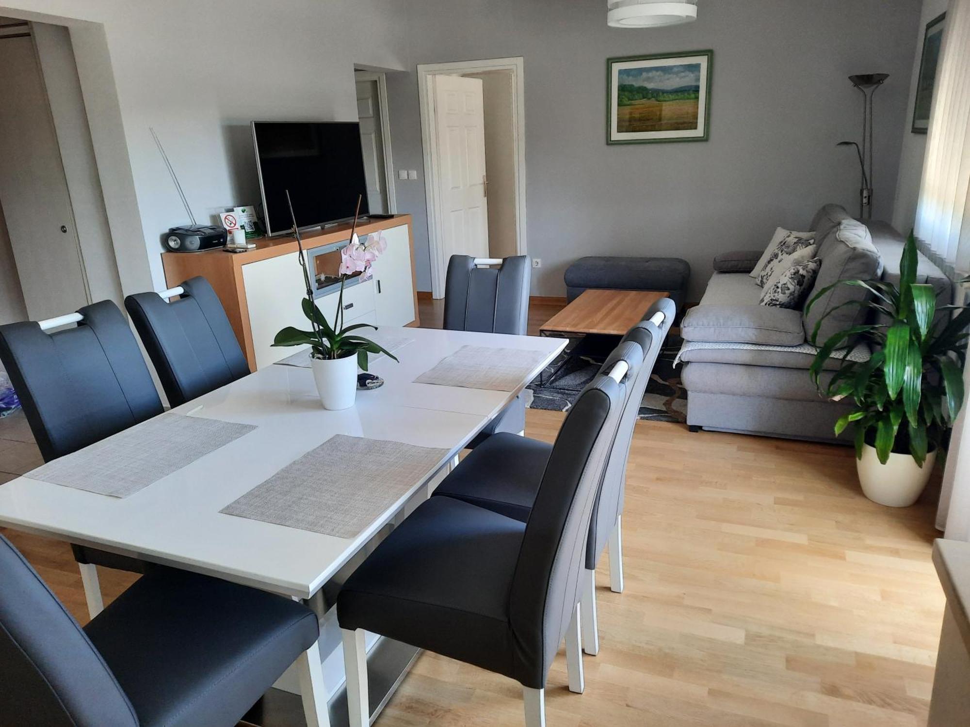 Apartman Dada 크레핀스키타플리스 외부 사진